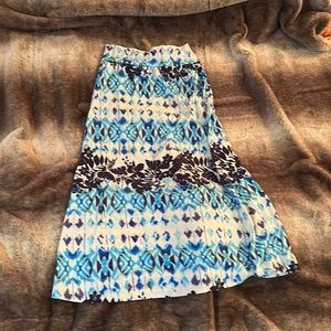 Amy Byer Girl’s Maxi Skirt Sz 14